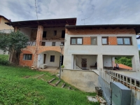 DOPPIA CASA, DOPPIA FELICITÀ! La Soluzione IDEALE per Vivere Vicino ai Tuoi Cari (Con Spazi ENORMI e Tanto Potenziale!) strada provinciale 68, 17, Villa del Bosco